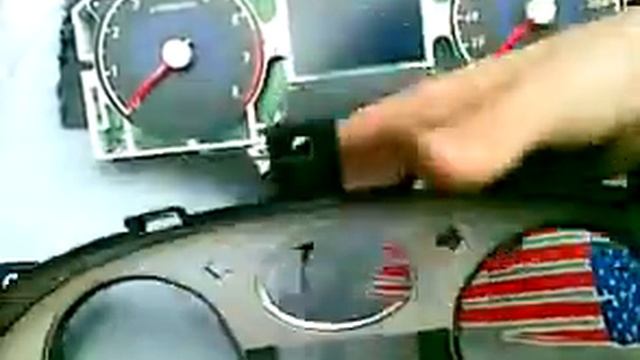 Разборка приборной панели GEELY EMGRAND смотреть онлайн