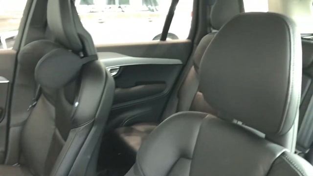 Volvo XC90 в Автобиографии СПб смотреть онлайн