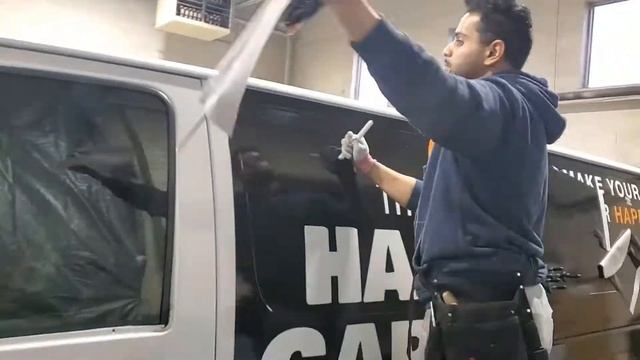Ford Cargo Van - Vinyl Wrap Installation смотреть онлайн