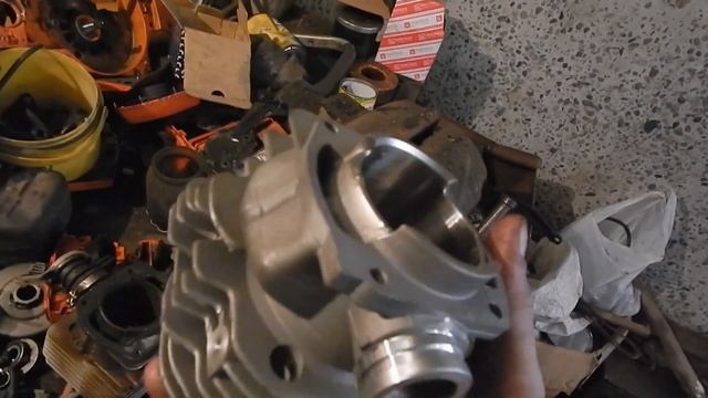 Ремонт Husqvarna 365 основные моменты. Болтовня. Компрессор взорвался. смотреть онлайн