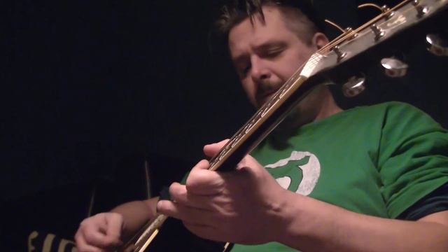 When a blind man cries (the campfire version ) смотреть онлайн