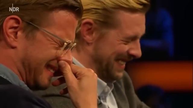 Unpassender Mayonnaise Lachflash - Joko und Klaas in NDR Talkshow смотреть онлайн