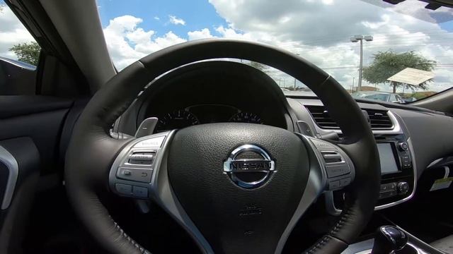 2018 Nissan Altima SR Midnight Edition Inside Out смотреть онлайн