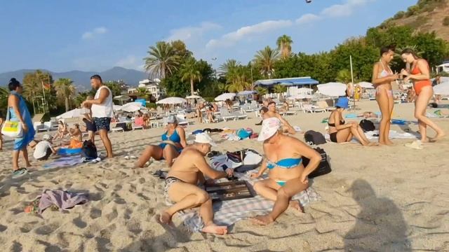 Вечером?Снимаю В МОРЕ? КРАСИВОЙ ЖЕНЩИНЕ МОЖНО БОЛЬШЕ ЧЕМ НЕКРАСИВОЙ? смотреть онлайн