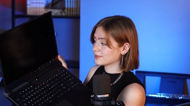 Once Again... My New Laptop! ASUS ROG Strix SCAR 17 First Impressions! смотреть онлайн