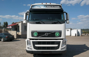 VOLVO FH 13  выезд на трассу , не качает воздух