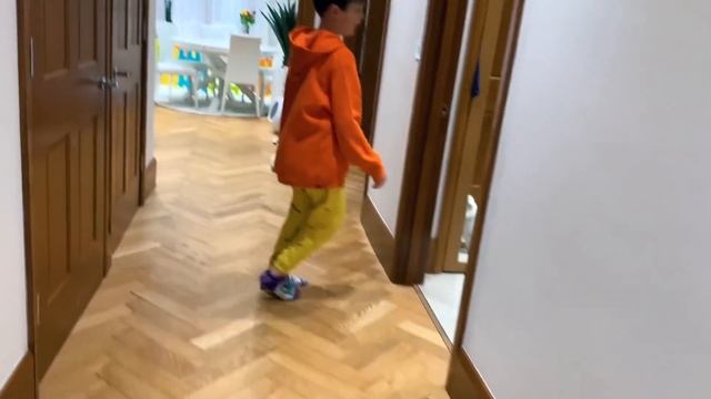 Прятки по цветам с Максом и Катей смотреть онлайн