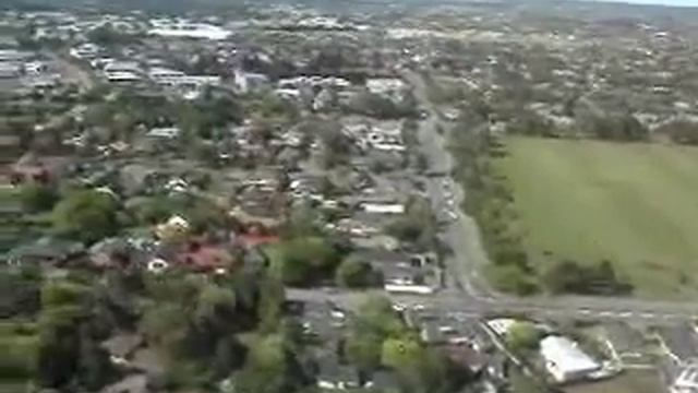 Landing at Christchurch Airport смотреть онлайн
