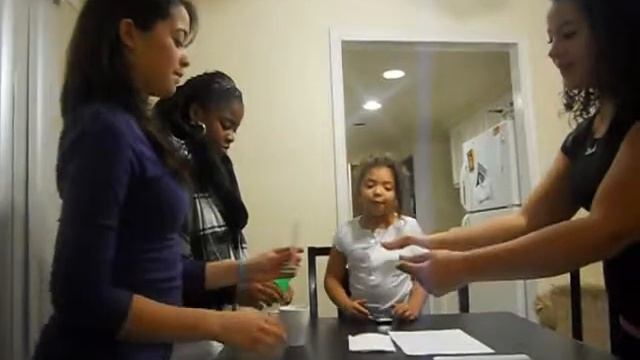 jen and morgan-pampers projects смотреть онлайн