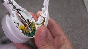 Battery Replacement on JBL LIVE Headphones (How to, using LIVE 460NC)