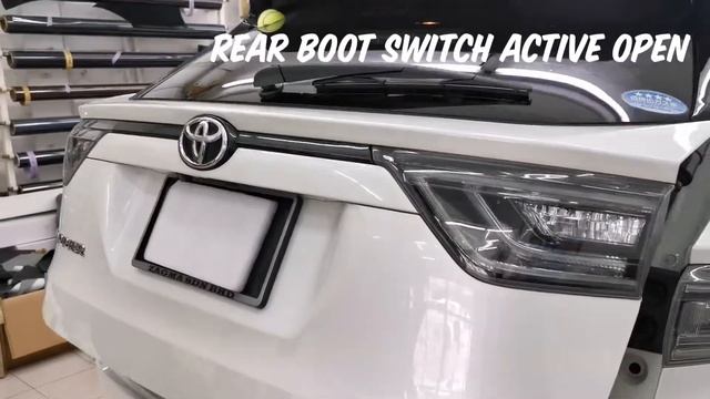Toyota Harrier XU60 Rear Power Boot смотреть онлайн