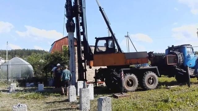 МОНТАЖ СВАЙНО РОСТВЕРКОВОГО ФУНДАМЕНТА ДЛЯ ЧАСТНОГО ДОМА смотреть онлайн