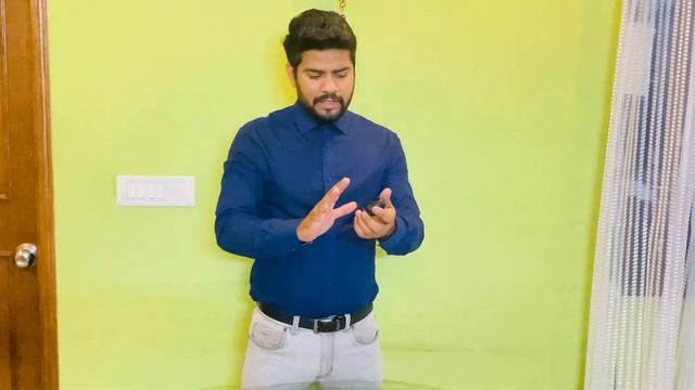 Samsung Buds Live VS AirPods, HINDI, Galaxy buds live vs apple AirPods 4500 vs 10000 смотреть онлайн