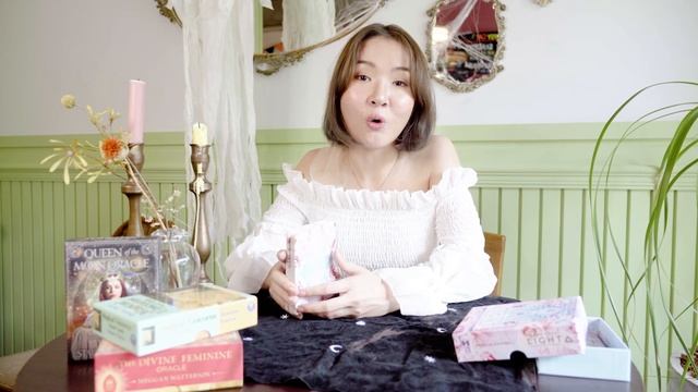 สอนดูไพ่Oracleฉบับมือใหม่! พิเศษทดลองอ่านพลังงานคนที่เข้ามาดู! смотреть онлайн