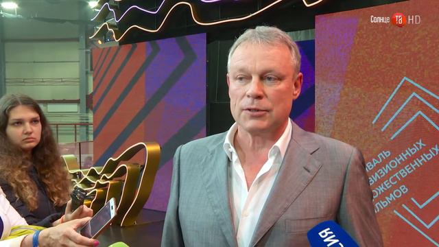 Сергей Жигунов: "Сериалы умнее кино" смотреть онлайн