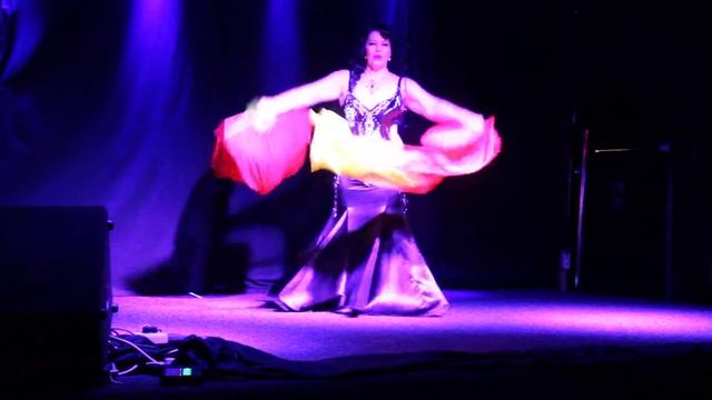 Восточный танец с веерами. Танец живота. Belly dance. Dance with fans _2 смотреть онлайн