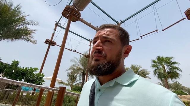 Centara Mirage Beach Resort Dubai 4* Отель для детей в Дубай смотреть онлайн