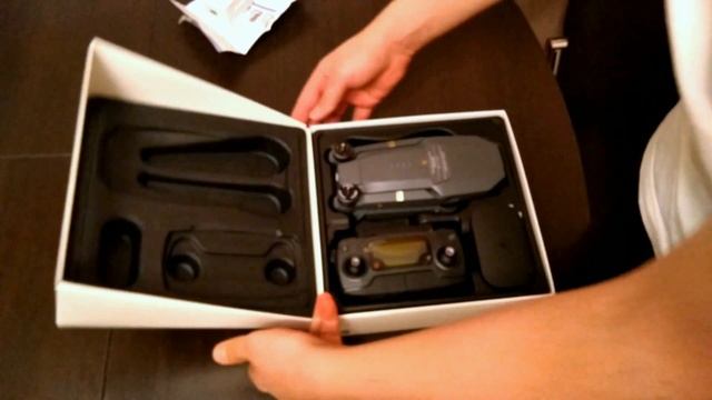 Распаковка UNPACKING квадракоптера DJI Mavic Pro на русском языке смотреть онлайн