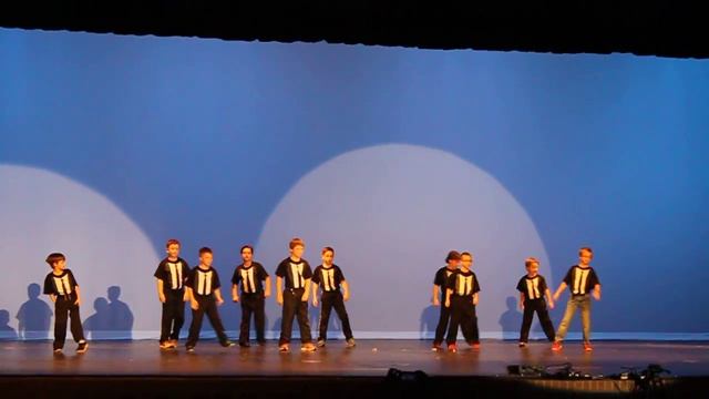 Men In Black - 3rd Grade Boys Talent Show Act смотреть онлайн