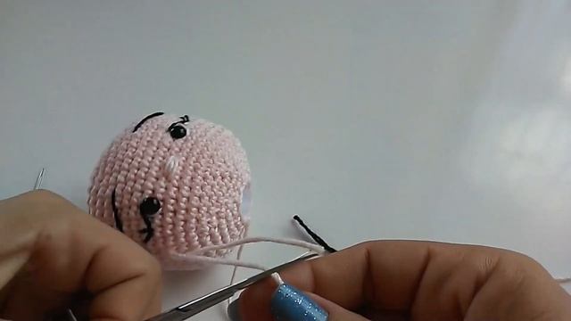 (Versão Canhoto) Tutorial Boneca Barbie Amigurumi | Muito Fácil e Rápida de Fazer! (Parte 2) смотреть онлайн