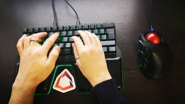 Is this the BEST keyboard EVER made?! Dygma Raise смотреть онлайн