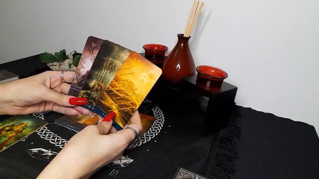 4 Королевы: Таро Прогноз на Неделю с 21 по 27 Ноября. Ваше Ближайшее Будущее! смотреть онлайн