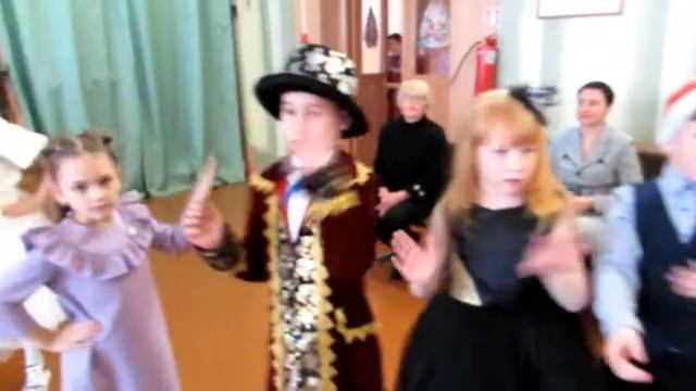 Новогодний утренник, 2 класс смотреть онлайн
