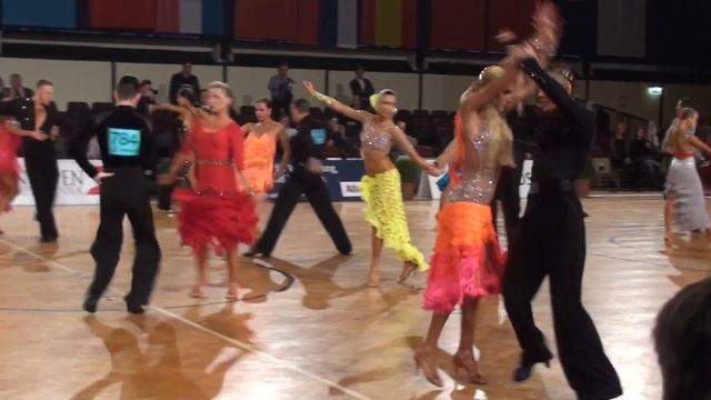 20111118181503 Вена смотреть онлайн