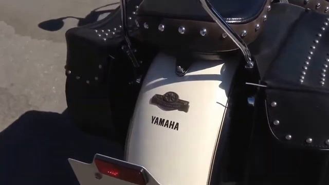YAMAHA DRAGSTAR 400 CLASSIC смотреть онлайн