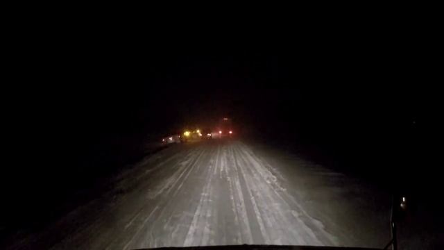 Дальнобой по США Америка. Экстремальная снежная дорога. Extreme snow trucking смотреть онлайн