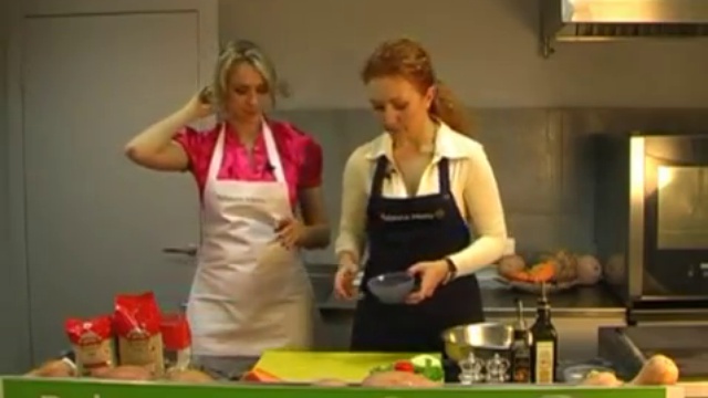 Тыквенный салат с яблоком и диким рисом смотреть онлайн