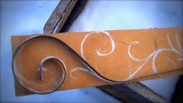 Металлический узор - кружево в воротах. / Metal decoration at the gate смотреть онлайн