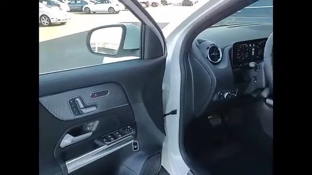 2021 Mercedes-Benz GLA GLA 250 4MATIC St. Charles IL 21160 смотреть онлайн