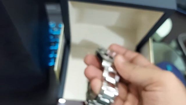 Longines watch unboxing - Longines Hydroconquest watch unboxing L3.782.4.56.6 смотреть онлайн