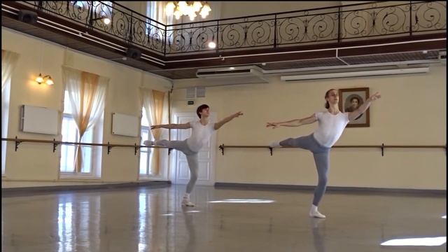 Living and breathing ballet: final exam смотреть онлайн