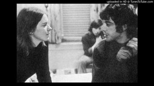 У любви есть тоже блеф.