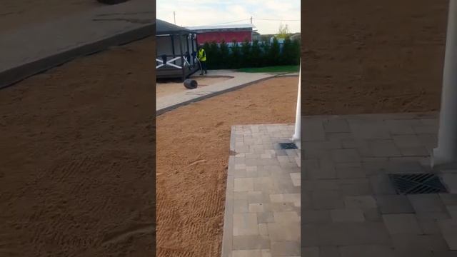 Устройство рулонного газона на участке? смотреть онлайн