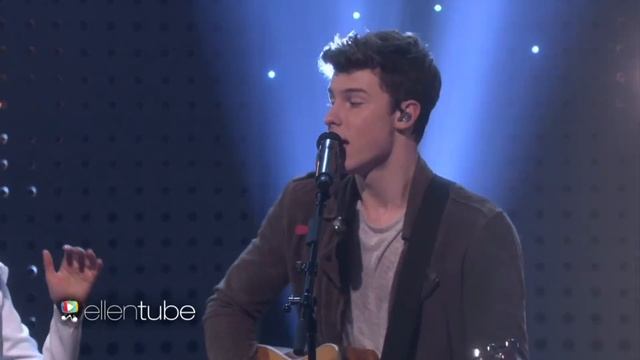 Shawn Mendes & Camila Cabello Perform 'I Know What You Did Last Summer' смотреть онлайн