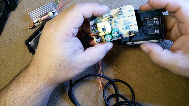 Куда можно применить зарядку для телефона , ностальгия по хорошим зарядным смотреть онлайн