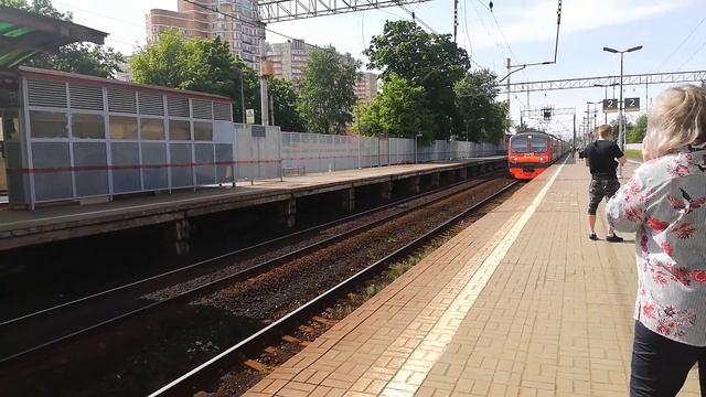 Электропоезд ЭД4М Казанский Вокзал - Голутвин. 12 июня 2020 г. смотреть онлайн