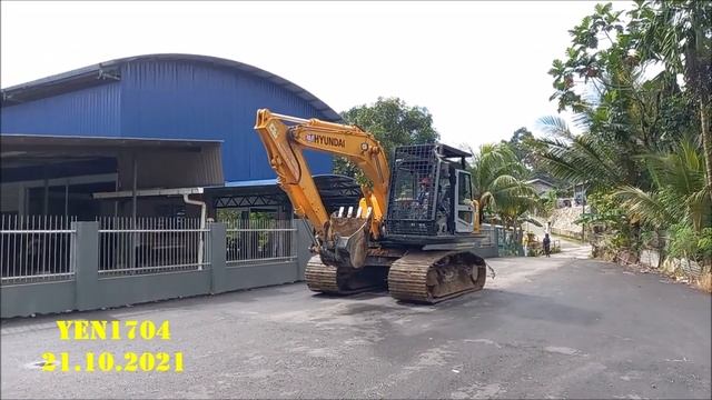 Hyundai Robex 110M-7 Moving To The New Site