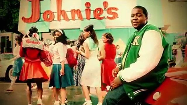 Sean Kingston - Beautiful Girls Music Video (HD)
