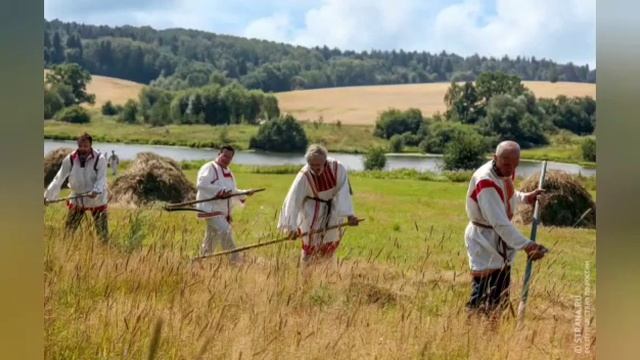 Дымковская игрушка