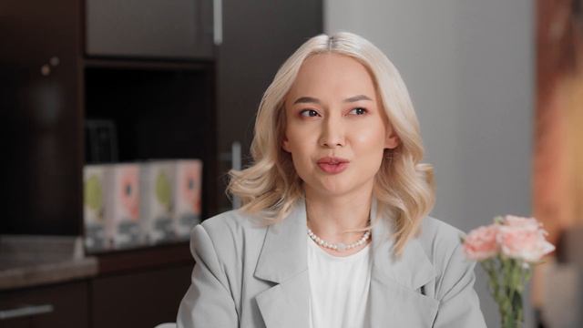 РЕКЛАМНЫЙ РОЛИК "ТВОЙ СОСТАВ СООБЩЕСТВА С ORIFLAME" смотреть онлайн