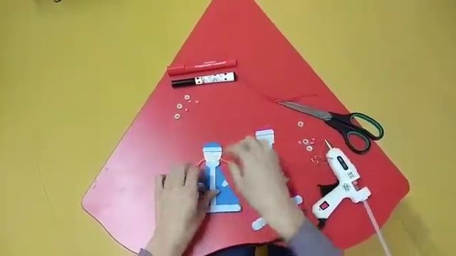 "Новогодние игрушки" Лепилина С.Н. смотреть онлайн
