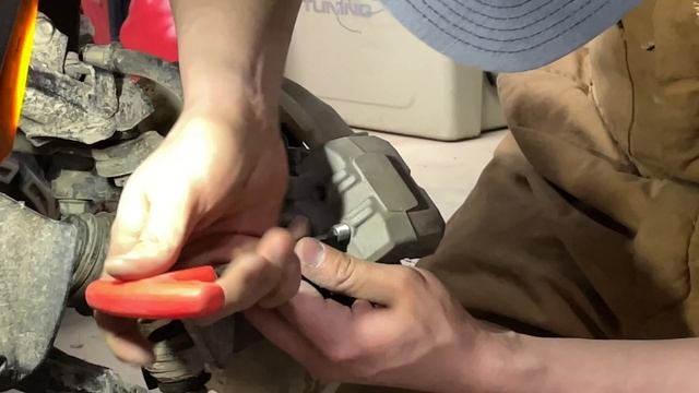 How to clean/change brakes on 2019 Honda Foreman Rubicon 500 смотреть онлайн