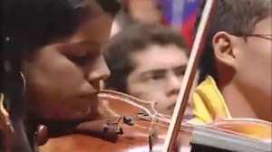 Gustavo Dudamel «Danzon No.2» - with sound!