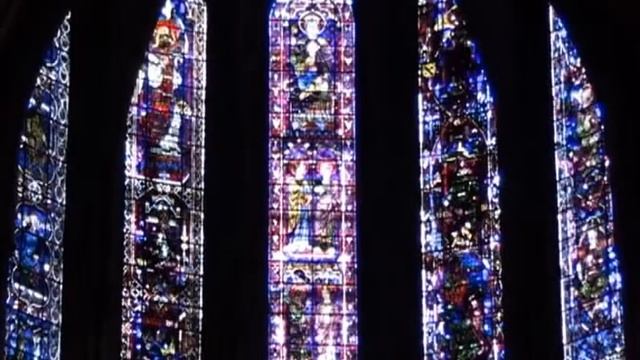 France. Cathedral in Chartres * Франция. Собор в Шартре смотреть онлайн
