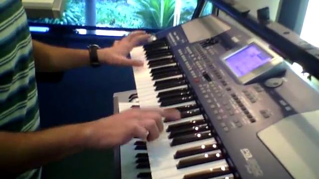 KORG PA-500 ORT con Chris Seher en la Korg de Venezuela. смотреть онлайн