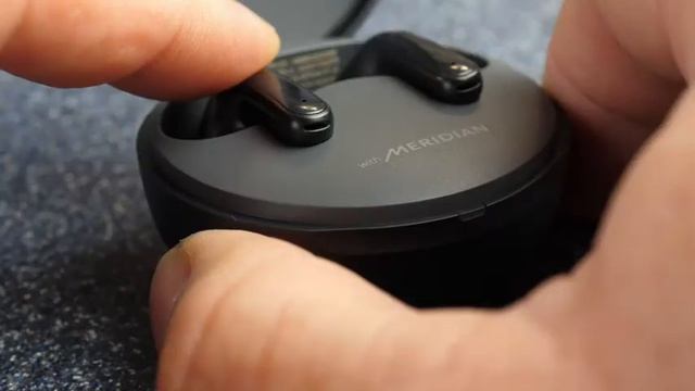 LG Tone Free FP8 Enhanced Active Noise Cancelling True Wireless Bluetooth EarbudsTWS with Meridia смотреть онлайн